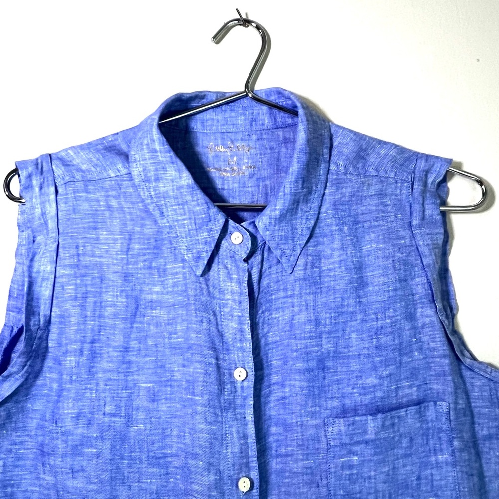 Lilly Pulitzer Blue Button-Down Sleeveless Shirt - Picture 2 of 3